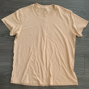 Lululemon boyfriend tee beechwood size 4